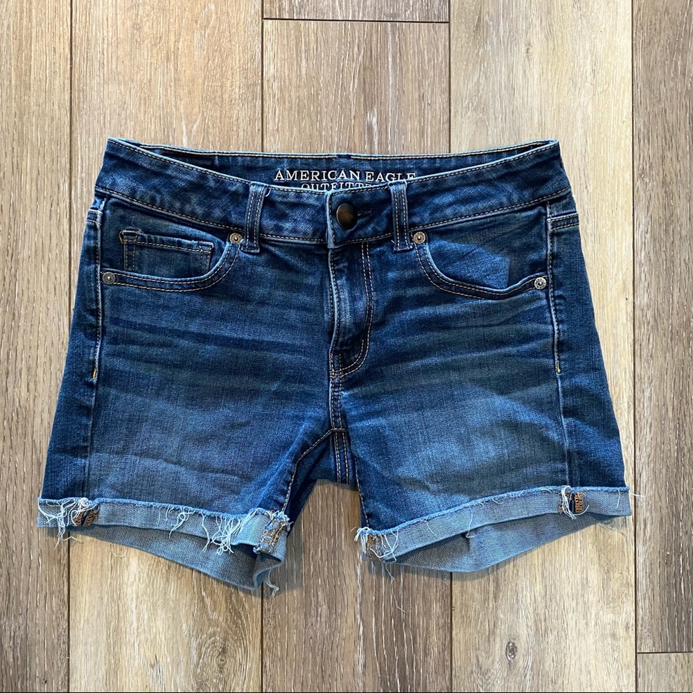 American Eagle Shorts (size 4)
